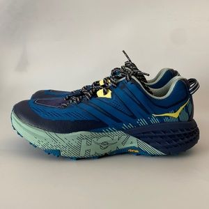 HOKA speedgoat3 men’s size 10